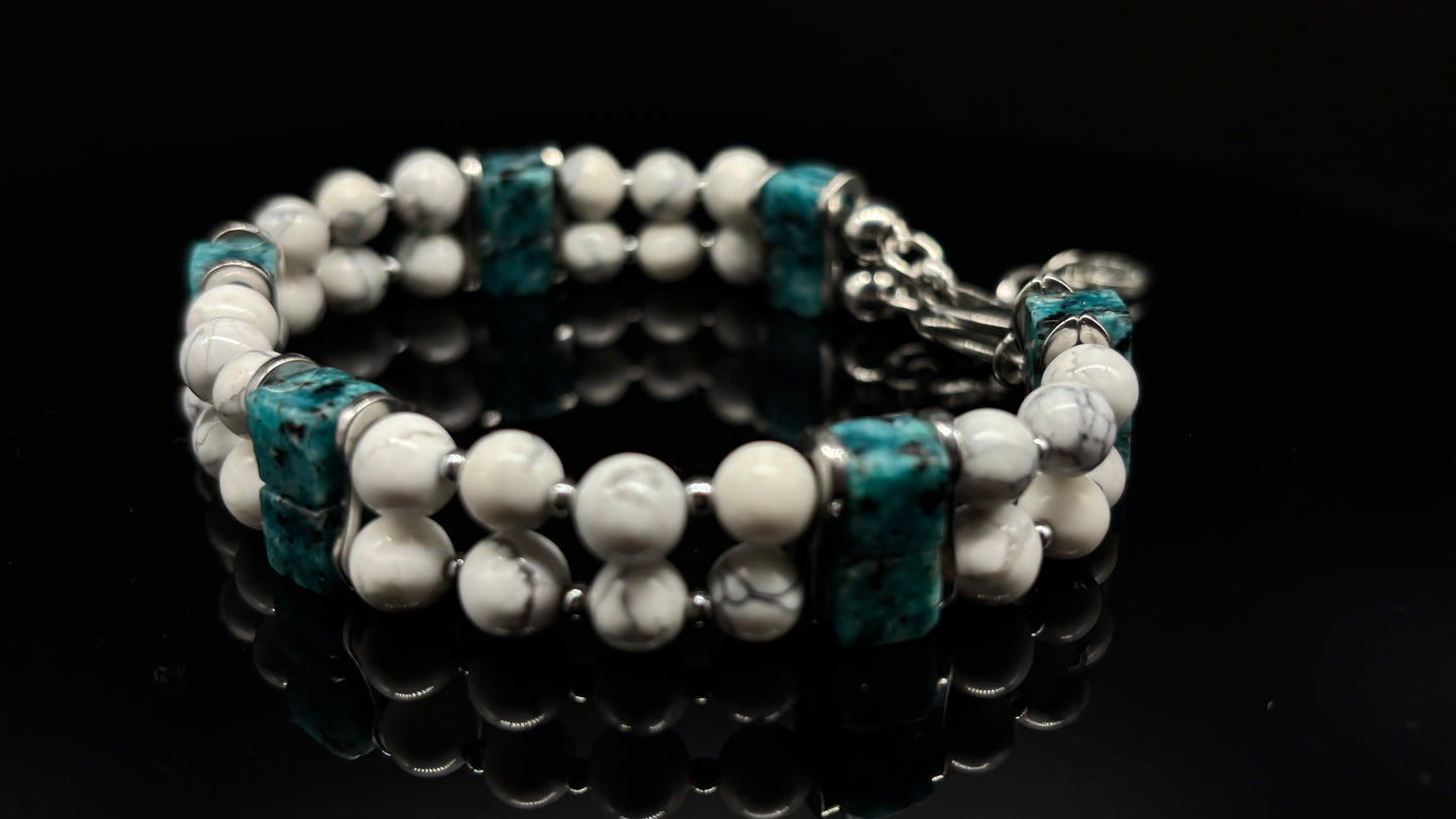 The “Chick In Details” - (White & Turquoise)