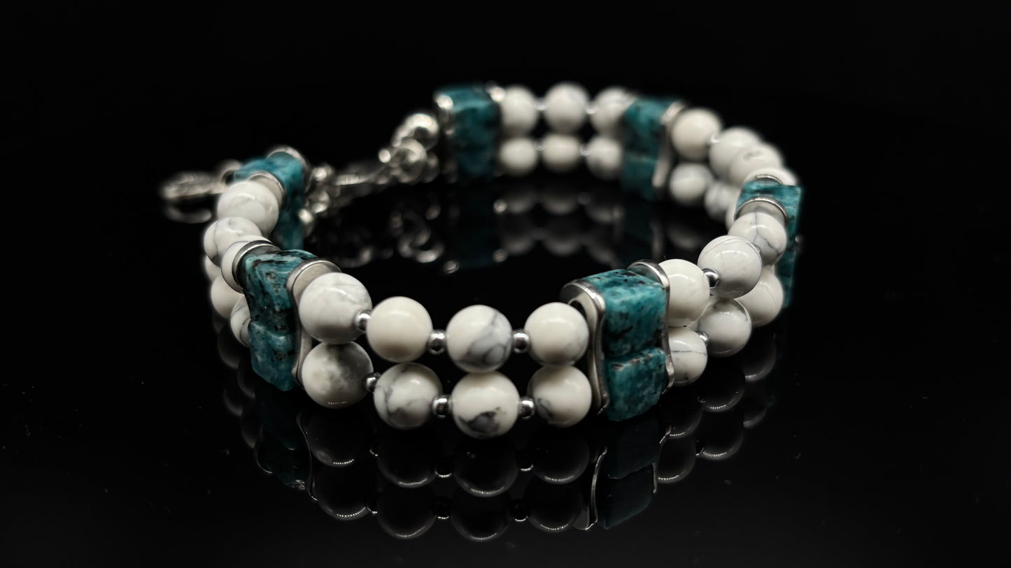 The “Chick In Details” - (White & Turquoise)